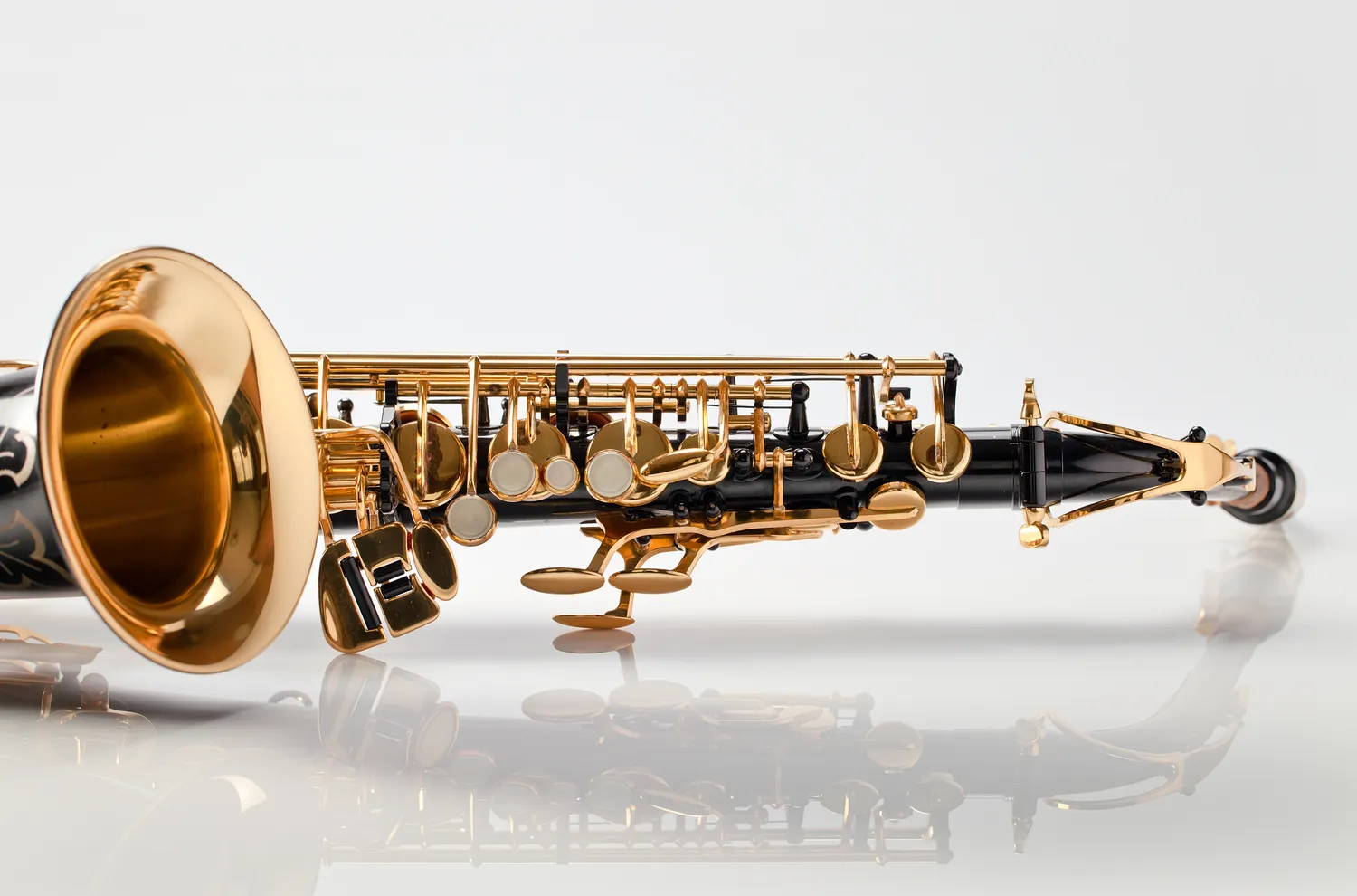 Ile klawiszy ma saksofon?